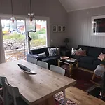 Σπίτι διακοπών Nora's Waterfront Svolvær
