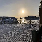 Nora's Waterfront * Svolvær
