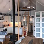 Σπίτι διακοπών Nora's Waterfront Svolvær