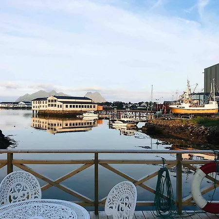 Nora's Waterfront * Svolvær